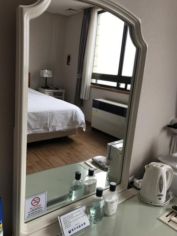 Jeju Seoul Tourist Hotel Exteriör bild