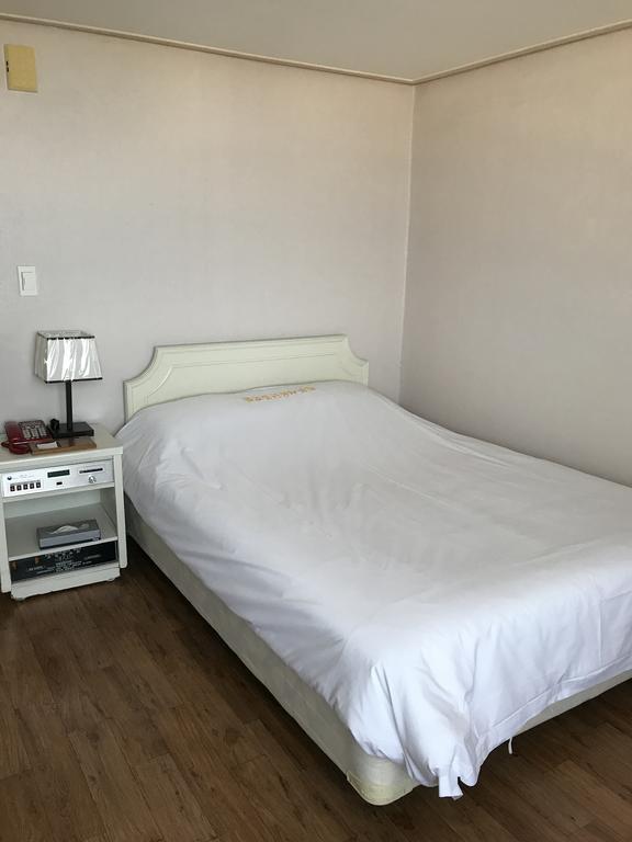 Jeju Seoul Tourist Hotel Exteriör bild